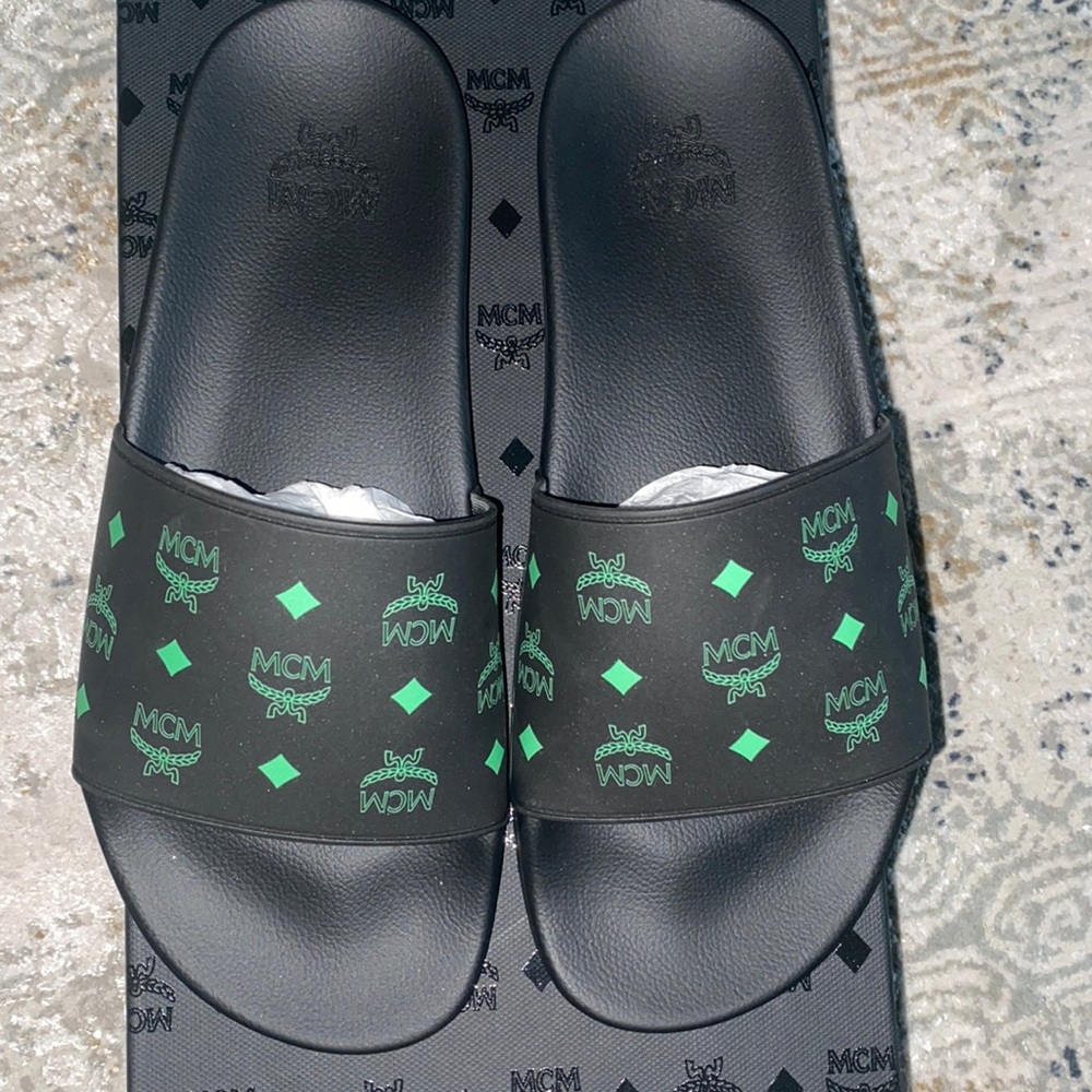 Brand New MCM slides